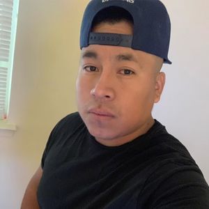 Meet your Posher, Carlos alexander